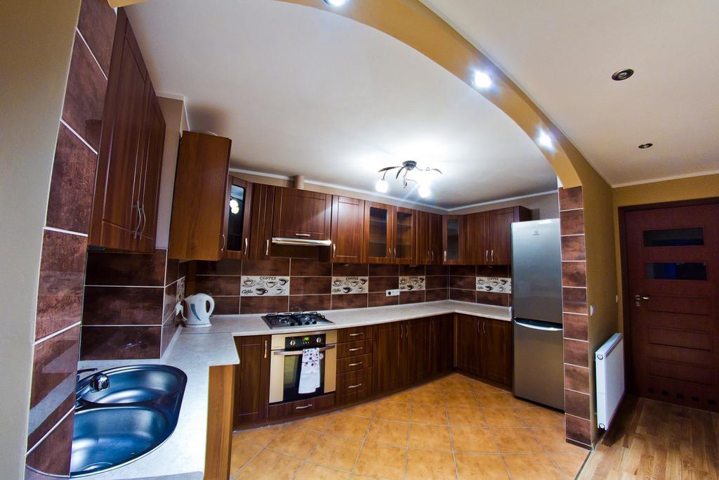 Apartment Sweet Home Sanok Esterno foto